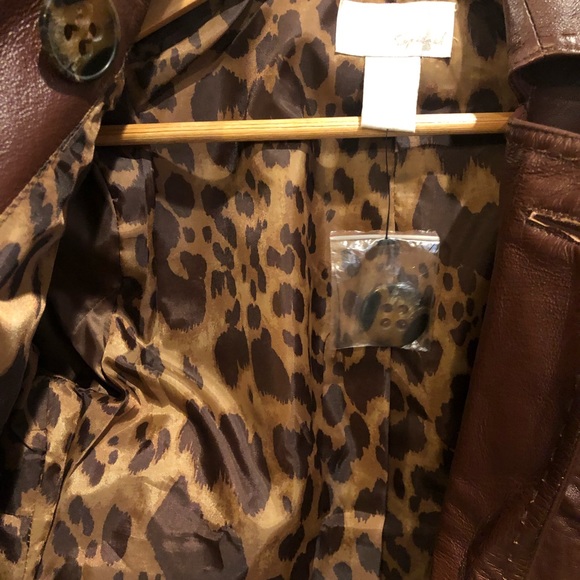 Vintage Cropped leather jacket. - Picture 4 of 5